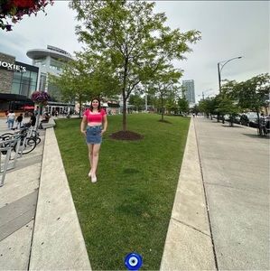 Meet your Posher, Itzel